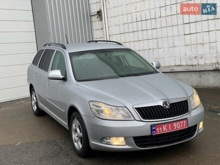 Шкода Октавия 2010 в Киеве на Automoto.ua Серый Шкода Октавия, объемом двигателя 1.6 л и пробегом 189 тыс. км за 7000 $, фото 1 на Automoto.ua