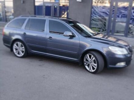Сірий Шкода Октавія, об'ємом двигуна 1.6 л та пробігом 328 тис. км за 7600 $, фото 1 на Automoto.ua