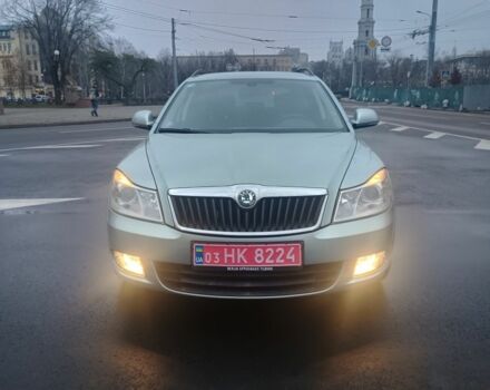 Серый Шкода Октавия, объемом двигателя 0 л и пробегом 230 тыс. км за 8500 $, фото 1 на Automoto.ua
