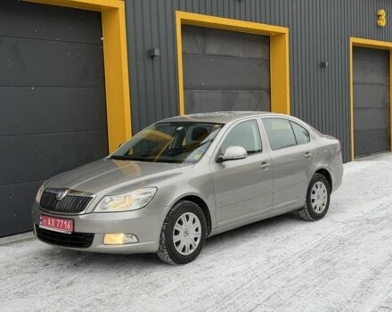 Серый Шкода Октавия, объемом двигателя 1.6 л и пробегом 194 тыс. км за 7700 $, фото 1 на Automoto.ua