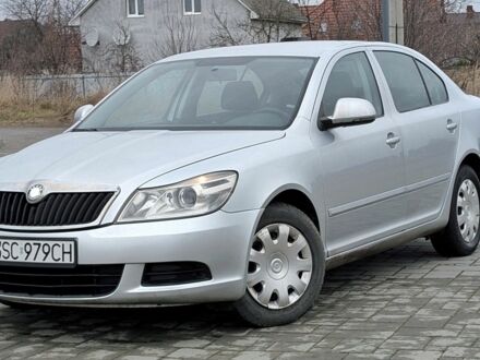 Серый Шкода Октавия, объемом двигателя 0 л и пробегом 281 тыс. км за 3734 $, фото 1 на Automoto.ua