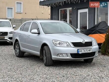 Серый Шкода Октавия, объемом двигателя 1.8 л и пробегом 180 тыс. км за 7500 $, фото 1 на Automoto.ua
