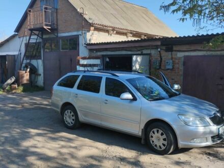Сірий Шкода Октавія, об'ємом двигуна 1.6 л та пробігом 280 тис. км за 6200 $, фото 1 на Automoto.ua