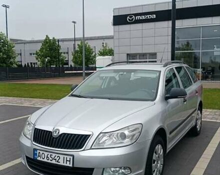 Серый Шкода Октавия, объемом двигателя 1.6 л и пробегом 240 тыс. км за 6500 $, фото 1 на Automoto.ua