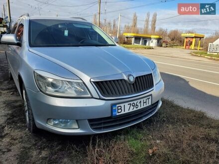 Серый Шкода Октавия, объемом двигателя 1.6 л и пробегом 220 тыс. км за 6600 $, фото 1 на Automoto.ua