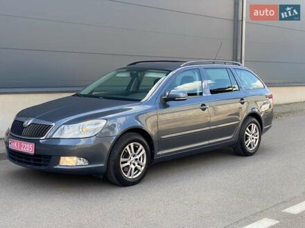 Шкода Октавия 2010 в Киеве на Automoto.ua Серый Шкода Октавия, объемом двигателя 1.6 л и пробегом 189 тыс. км за 7900 $, фото 1 на Automoto.ua