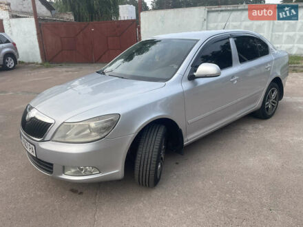 Серый Шкода Октавия, объемом двигателя 1.8 л и пробегом 260 тыс. км за 7600 $, фото 1 на Automoto.ua