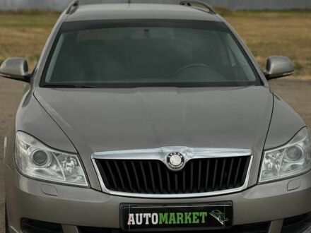 Шкода Октавия 2010 в Первомайск на Automoto.ua Серый Шкода Октавия, объемом двигателя 1.4 л и пробегом 162 тыс. км за 5500 $, фото 1 на Automoto.ua