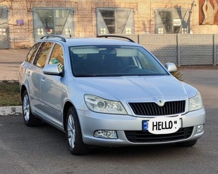 Серый Шкода Октавия, объемом двигателя 1.6 л и пробегом 280 тыс. км за 7800 $, фото 1 на Automoto.ua
