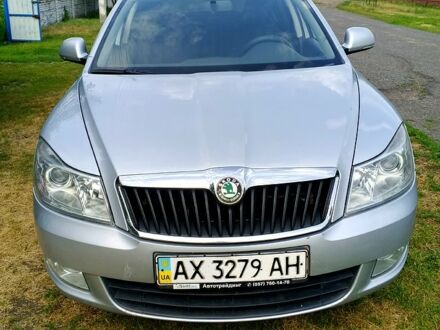 Шкода Октавія 2010 у Сахновщине на Automoto.ua Сірий Шкода Октавія, об'ємом двигуна 1.8 л та пробігом 209 тис. км за 8000 $, фото 1 на Automoto.ua