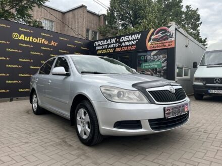 Шкода Октавия 2010 в Кривом Роге на Automoto.ua Серый Шкода Октавия, объемом двигателя 1.6 л и пробегом 218 тыс. км за 8300 $, фото 1 на Automoto.ua