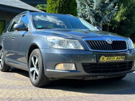 Шкода Октавия 2010 в Львове на Automoto.ua Серый Шкода Октавия, объемом двигателя 1.6 л и пробегом 330 тыс. км за 7490 $, фото 1 на Automoto.ua