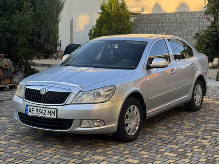 Сірий Шкода Октавія, об'ємом двигуна 1.6 л та пробігом 164 тис. км за 7500 $, фото 1 на Automoto.ua