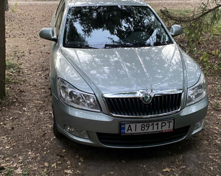 Серый Шкода Октавия, объемом двигателя 1.6 л и пробегом 196 тыс. км за 9500 $, фото 1 на Automoto.ua