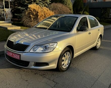 Серый Шкода Октавия, объемом двигателя 1.4 л и пробегом 220 тыс. км за 7300 $, фото 1 на Automoto.ua