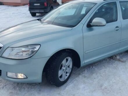 Серый Шкода Октавия, объемом двигателя 0 л и пробегом 177 тыс. км за 7350 $, фото 1 на Automoto.ua