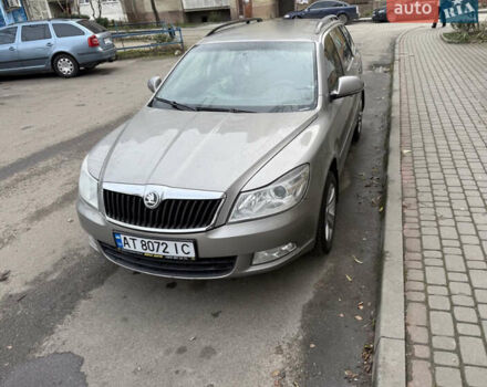 Серый Шкода Октавия, объемом двигателя 1.8 л и пробегом 225 тыс. км за 6700 $, фото 1 на Automoto.ua