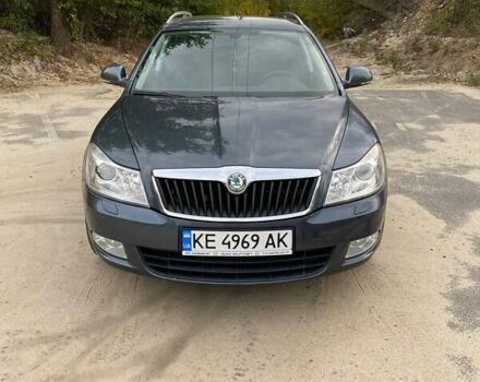 Серый Шкода Октавия, объемом двигателя 1.8 л и пробегом 255 тыс. км за 8500 $, фото 1 на Automoto.ua