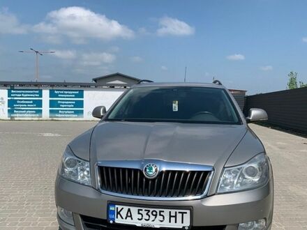 Сірий Шкода Октавія, об'ємом двигуна 1.6 л та пробігом 248 тис. км за 7800 $, фото 1 на Automoto.ua