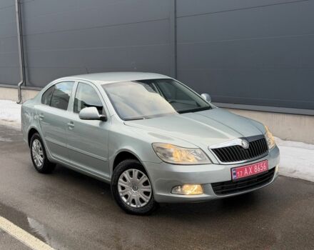 Серый Шкода Октавия, объемом двигателя 1.6 л и пробегом 171 тыс. км за 7700 $, фото 1 на Automoto.ua