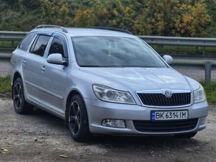 Сірий Шкода Октавія, об'ємом двигуна 1.6 л та пробігом 320 тис. км за 7250 $, фото 1 на Automoto.ua