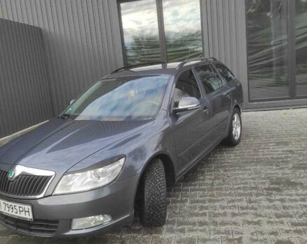 Шкода Октавия 2011 в Боярка на Automoto.ua Серый Шкода Октавия, объемом двигателя 1.6 л и пробегом 290 тыс. км за 8700 $, фото 1 на Automoto.ua