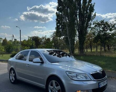 Серый Шкода Октавия, объемом двигателя 1.8 л и пробегом 221 тыс. км за 8000 $, фото 1 на Automoto.ua