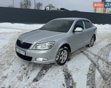 Серый Шкода Октавия, объемом двигателя 1.8 л и пробегом 179 тыс. км за 7500 $, фото 1 на Automoto.ua