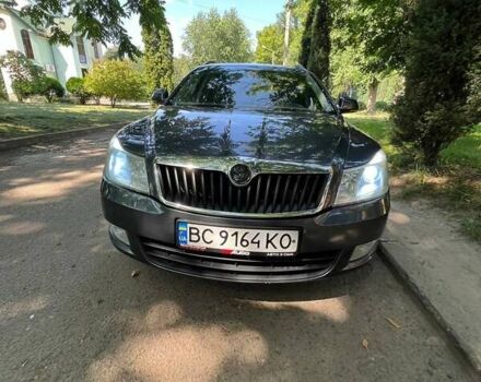 Сірий Шкода Октавія, об'ємом двигуна 1.6 л та пробігом 305 тис. км за 8200 $, фото 1 на Automoto.ua