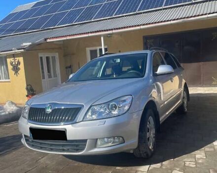 Серый Шкода Октавия, объемом двигателя 1.6 л и пробегом 299 тыс. км за 7500 $, фото 1 на Automoto.ua