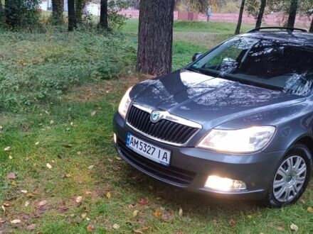 Серый Шкода Октавия, объемом двигателя 1.4 л и пробегом 227 тыс. км за 7800 $, фото 1 на Automoto.ua