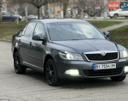Серый Шкода Октавия, объемом двигателя 1.6 л и пробегом 265 тыс. км за 5400 $, фото 1 на Automoto.ua