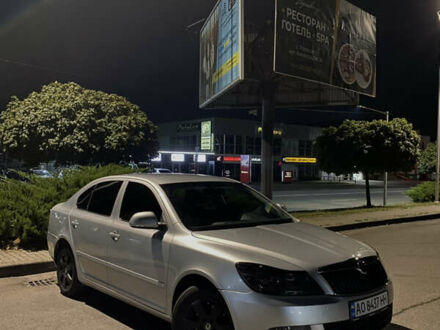 Сірий Шкода Октавія, об'ємом двигуна 2 л та пробігом 320 тис. км за 8000 $, фото 1 на Automoto.ua