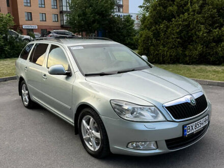 Шкода Октавія 2011 у Каменце-Подольском на Automoto.ua Сірий Шкода Октавія, об'ємом двигуна 1.6 л та пробігом 303 тис. км за 6600 $, фото 1 на Automoto.ua