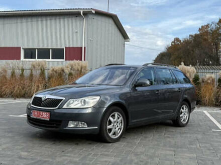 Сірий Шкода Октавія, об'ємом двигуна 1.8 л та пробігом 232 тис. км за 7300 $, фото 1 на Automoto.ua