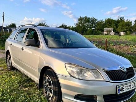 Шкода Октавия 2011 в Виннице на Automoto.ua Серый Шкода Октавия, объемом двигателя 1.6 л и пробегом 337 тыс. км за 7500 $, фото 1 на Automoto.ua