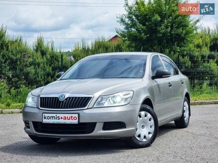 Шкода Октавія 2011 у Хмельницькому на Automoto.ua Сірий Шкода Октавія, об'ємом двигуна 1.6 л та пробігом 164 тис. км за 7999 $, фото 1 на Automoto.ua