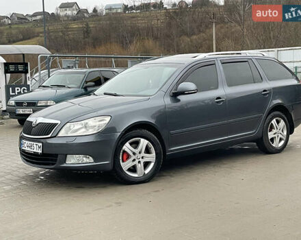 Серый Шкода Октавия, объемом двигателя 1.97 л и пробегом 350 тыс. км за 7700 $, фото 1 на Automoto.ua