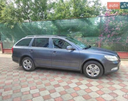 Серый Шкода Октавия, объемом двигателя 2 л и пробегом 212 тыс. км за 10500 $, фото 1 на Automoto.ua