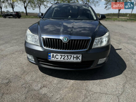 Шкода Октавія 2011 у Володимир-Волинський на Automoto.ua Сірий Шкода Октавія, об'ємом двигуна 1.6 л та пробігом 253 тис. км за 8850 $, фото 1 на Automoto.ua