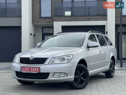 Шкода Октавия 2011 в Ковель на Automoto.ua Серый Шкода Октавия, объемом двигателя 1.6 л и пробегом 259 тыс. км за 7999 $, фото 1 на Automoto.ua
