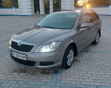 Серый Шкода Октавия, объемом двигателя 1.2 л и пробегом 206 тыс. км за 7300 $, фото 1 на Automoto.ua