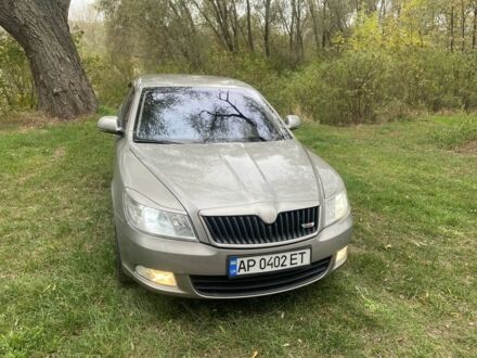 Серый Шкода Октавия, объемом двигателя 1.8 л и пробегом 173 тыс. км за 7900 $, фото 1 на Automoto.ua