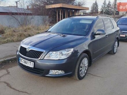 Шкода Октавия 2011 в Бориславе на Automoto.ua Серый Шкода Октавия, объемом двигателя 1.97 л и пробегом 235 тыс. км за 8888 $, фото 1 на Automoto.ua