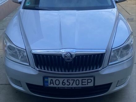 Серый Шкода Октавия, объемом двигателя 1.6 л и пробегом 220 тыс. км за 8100 $, фото 1 на Automoto.ua