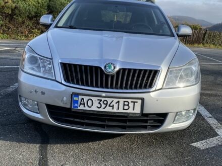 Серый Шкода Октавия, объемом двигателя 1.6 л и пробегом 304 тыс. км за 6800 $, фото 1 на Automoto.ua