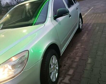 Сірий Шкода Октавія, об'ємом двигуна 1.6 л та пробігом 266 тис. км за 7500 $, фото 1 на Automoto.ua