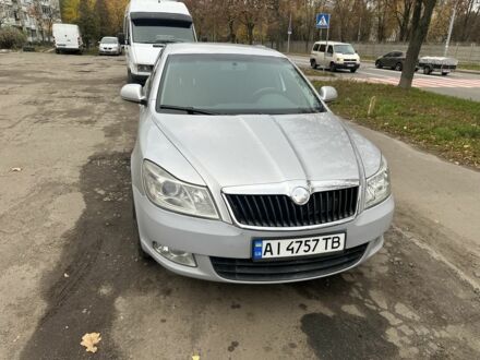 Серый Шкода Октавия, объемом двигателя 1.6 л и пробегом 255 тыс. км за 6500 $, фото 1 на Automoto.ua