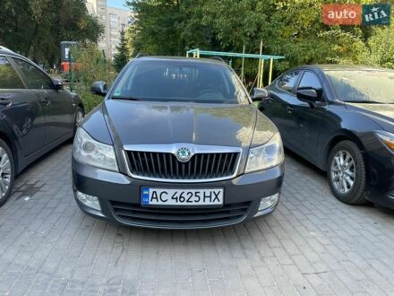 Серый Шкода Октавия, объемом двигателя 1.6 л и пробегом 165 тыс. км за 7700 $, фото 1 на Automoto.ua