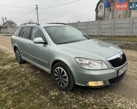 Серый Шкода Октавия, объемом двигателя 1.6 л и пробегом 321 тыс. км за 6899 $, фото 1 на Automoto.ua